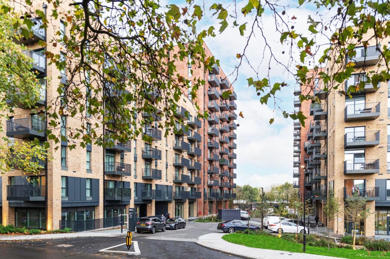 Stayo Apartments Barking Wharf London Eksteriør billede